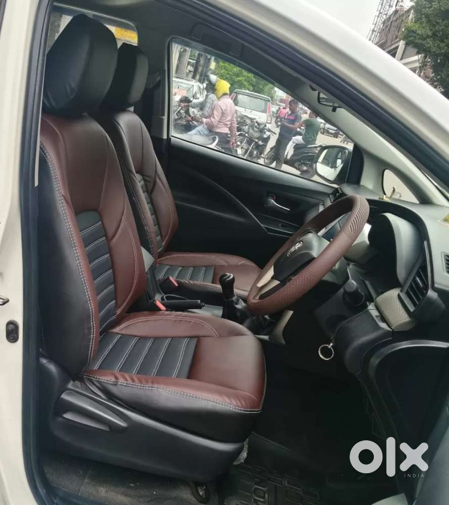 Toyota Innova Crysta 2.4 G Mt 7 Str, 2017, Diesel