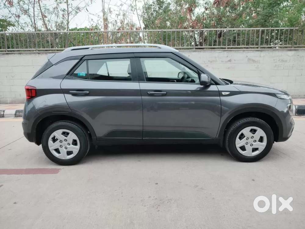 Hyundai Venue S 1.2 Petrol, 2020, Petrol