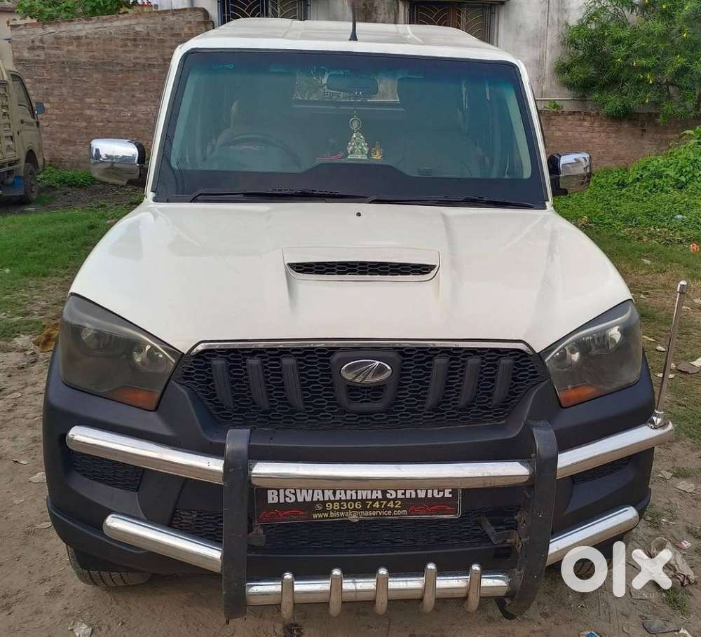 Mahindra Scorpio S4 9 Seater, 2014, Diesel