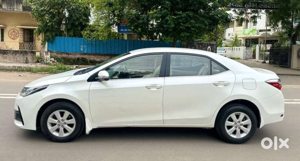 Toyota Corolla Altis