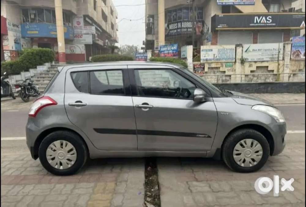 Suzuki Swift Vxi