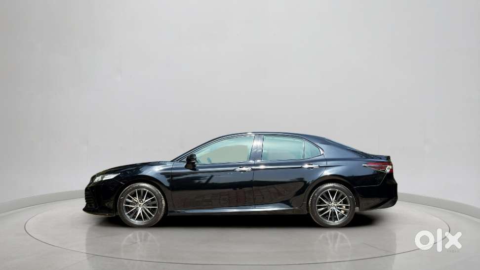 Toyota Camry 2.5 Hybrid, 2023, Petrol