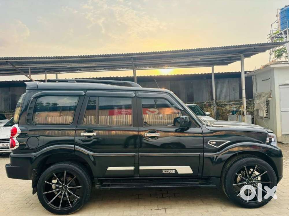 Mahindra Scorpio Classic 2.2 S 11 Mt 7 Str, 2023, Diesel