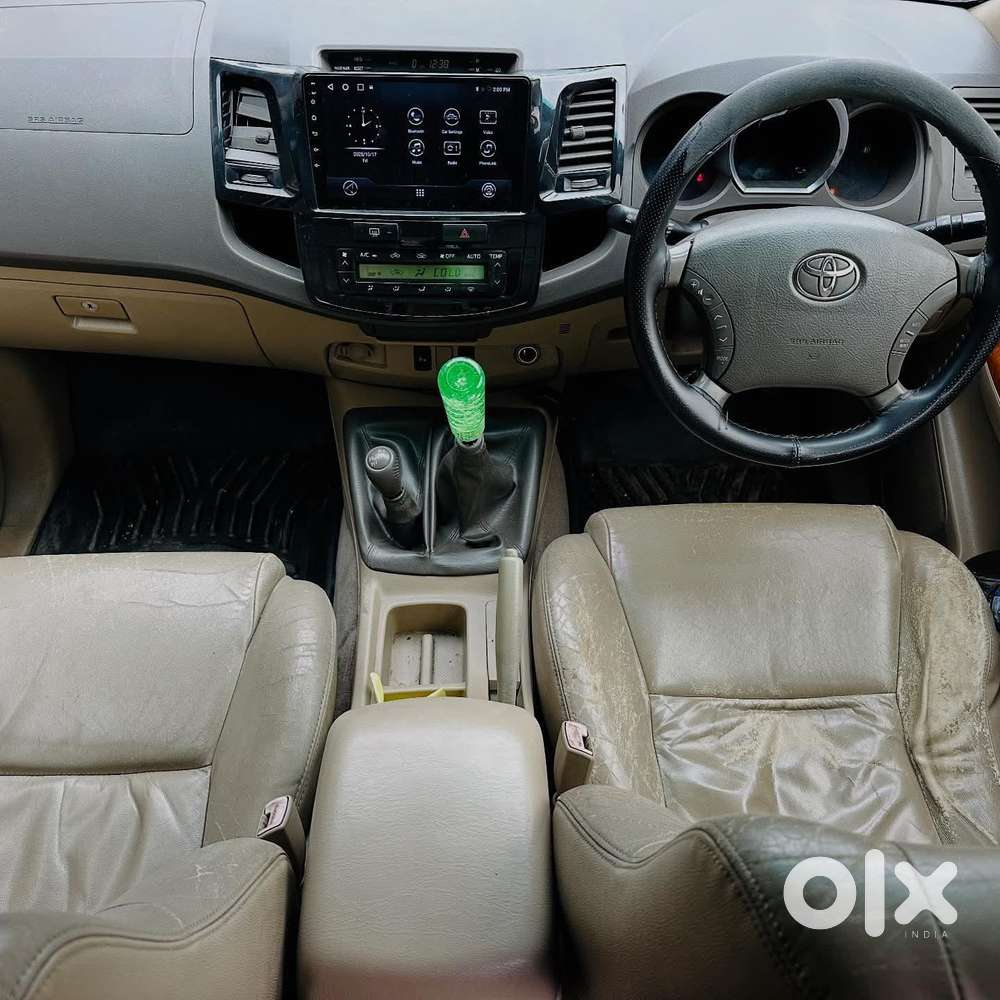 Toyota Fortuner 3.0 4x4 Manual, 2010, Diesel
