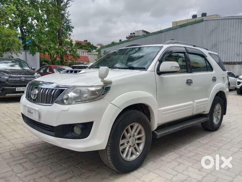Toyota Fortuner, 2013, Diesel