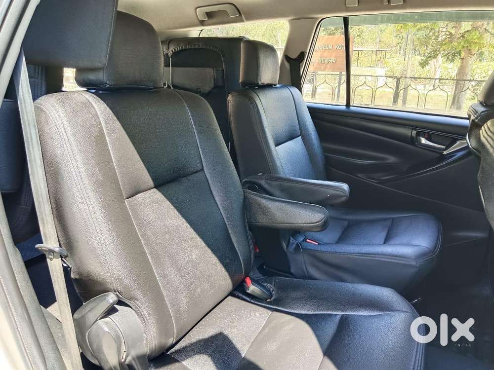 Toyota Innova Crysta 2.4 Gx Limited Edition 7 Str, 2017, Diesel