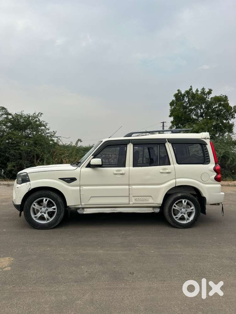 Mahindra Scorpio Diesel 2015