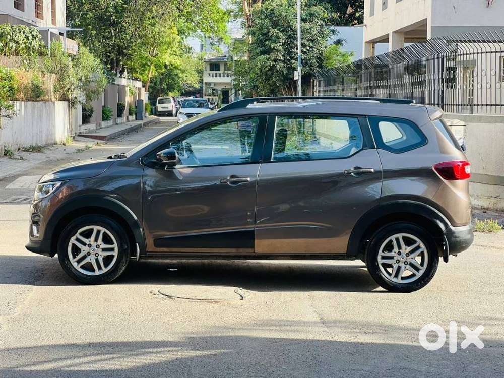 Renault Triber Rxz, 2021, Petrol