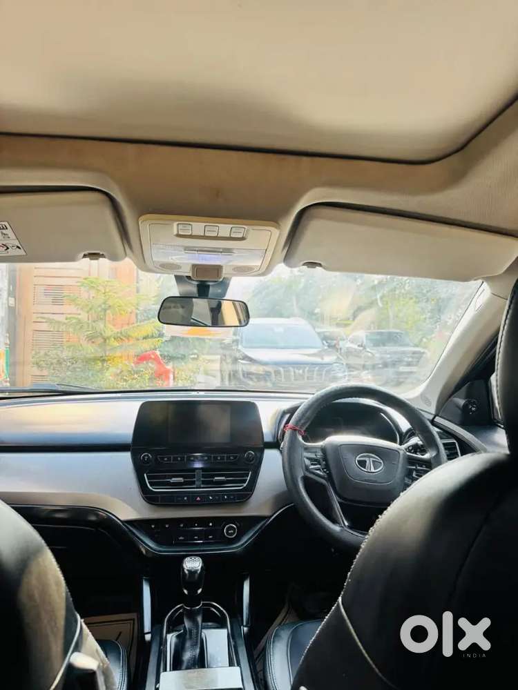 Up 15 Dr 9293 Gadi Dehradun Mein Khadi Hai