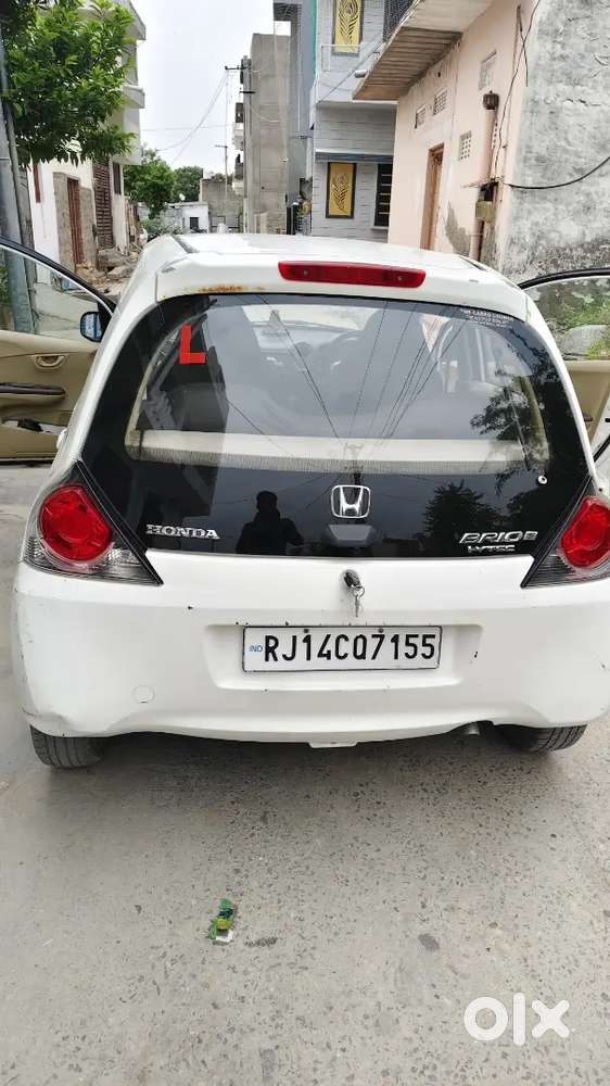 Honda Brio Petrol Manual 2012