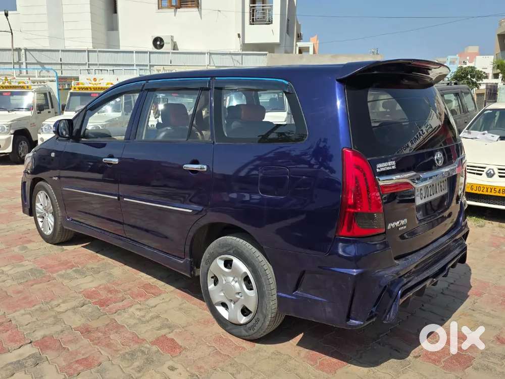 Toyota Innova Diesel 2015 G2