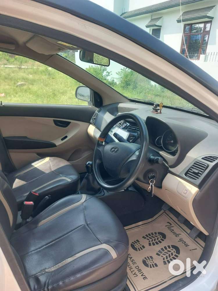 Hyundai Eon Magna+  Well Maintained  Touchscreen  Family Car