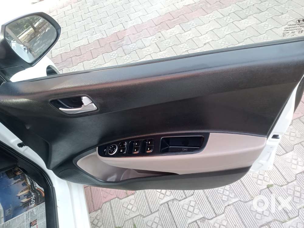 Hyundai Grand I10 1.2 Kappa Vtvt Asta (o) At, 2016, Petrol