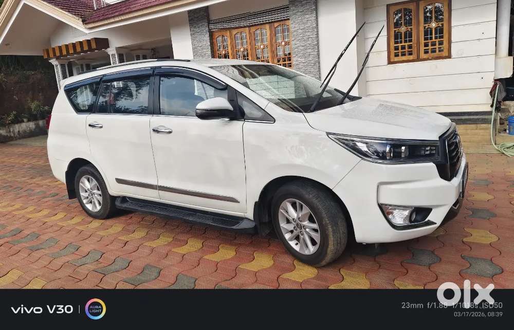 Toyota Innova Crysta