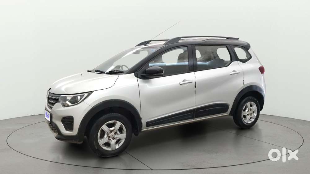 Renault Triber Rxt, 2022, Petrol