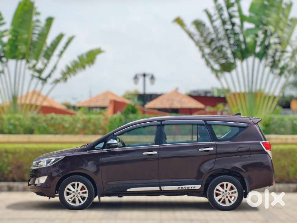 Toyota Innova 2.5 G (diesel) 8 Seater Bs Iv, 2019, Diesel