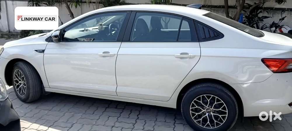 Skoda Slavia Active 1.0l Tsi Mt, 2022, Petrol
