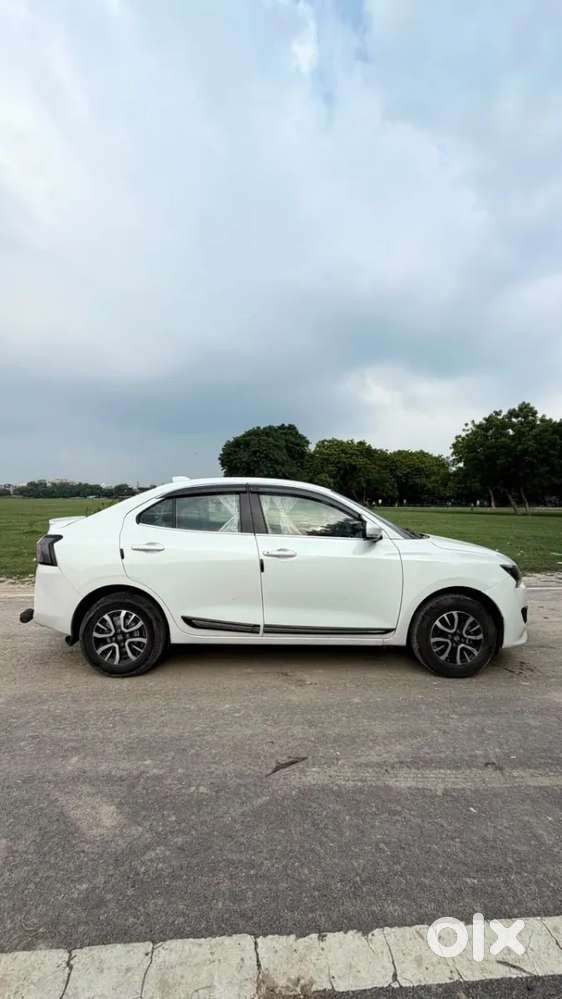 Maruti Suzuki Dzire 1.2 Vxi Cng, 2025, Cng & Hybrids