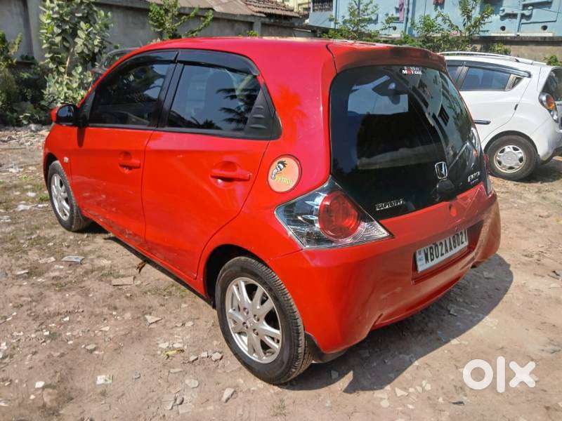 Honda Brio V Mt, 2012, Petrol