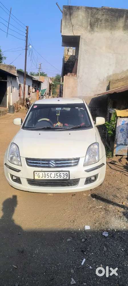 मेरी गाड़ी में कोही भी काम नही हे मुझे पैसे की जरूरत हे इस लिए बेचनाहे