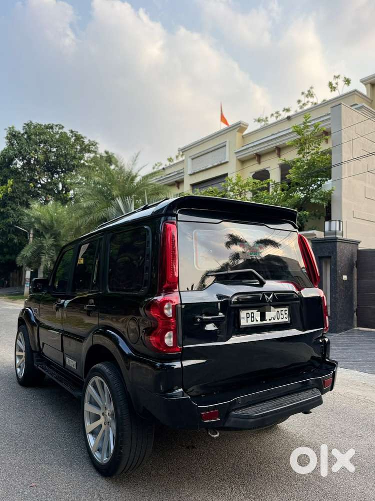 Mahindra Scorpio S9, 2018, Diesel