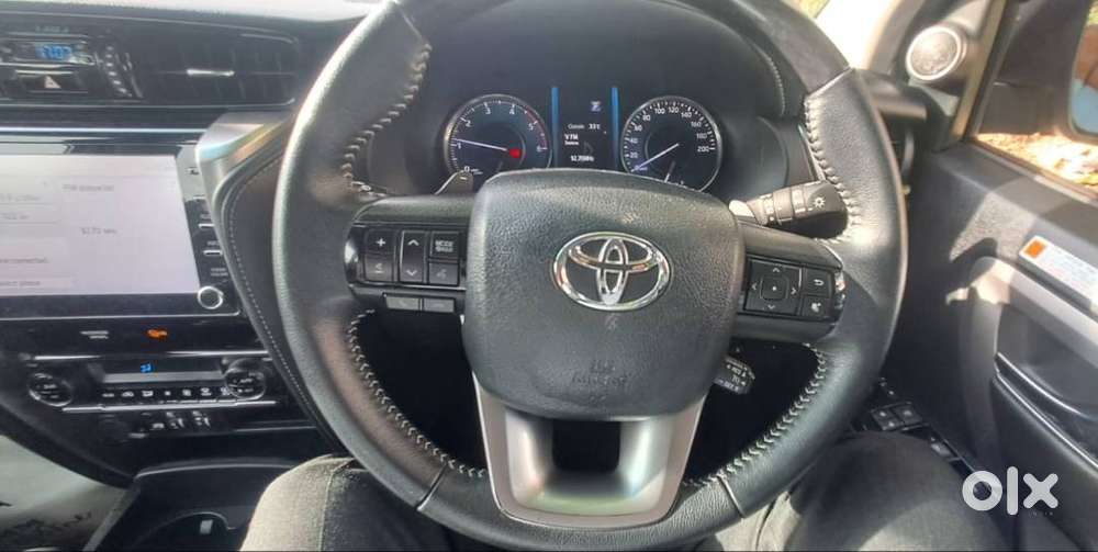 Fortuner 4x2 Automatic Diesel 72000 Km Driven