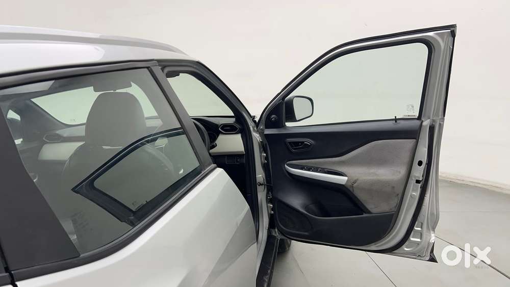 Nissan Magnite 1.0 Xe, 2022, Petrol