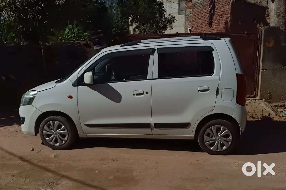 Maruti Suzuki Wagon R 2015 Petrol Well Maintained