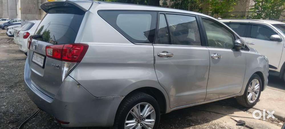 Toyota Innova 2018 Diesel Well Maintained