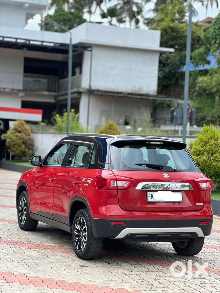 Maruti Suzuki Brezza 1.5 Zxi Plus Smart Hybrid Dual Tone, 2020, Petr..