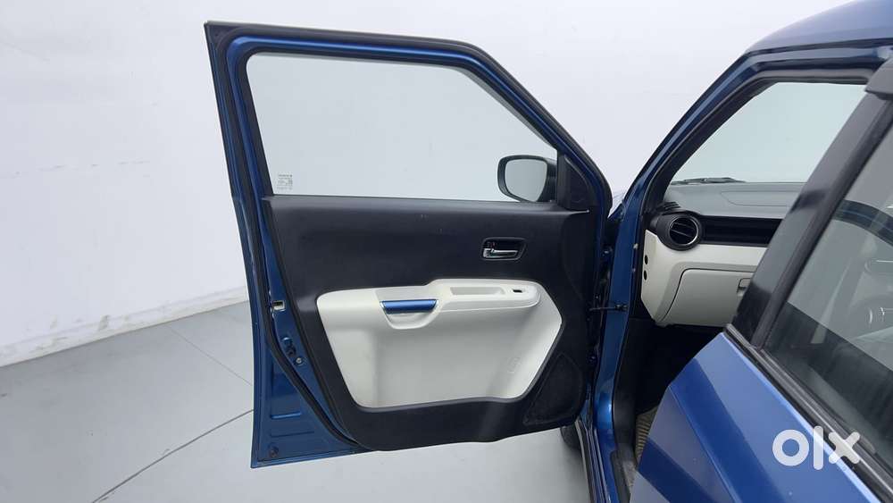 Maruti Suzuki Ignis 1.2 Alpha Mt Dual Tone, 2018, Petrol