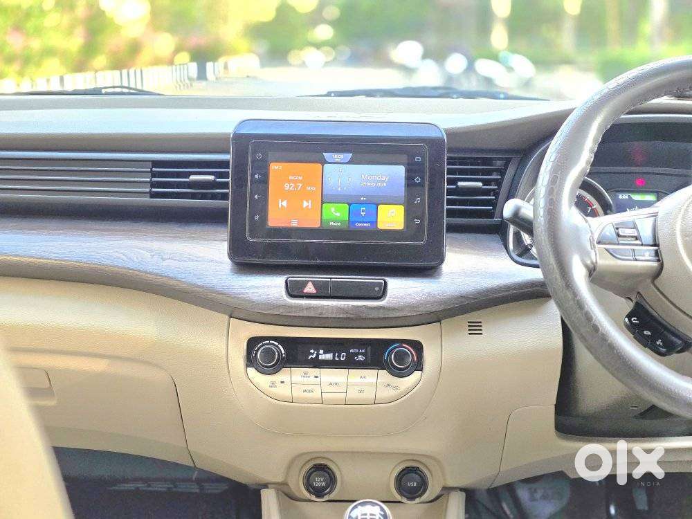 Maruti Suzuki Ertiga Zxi (o) Cng [2022-2023], 2022, Cng & Hybrids