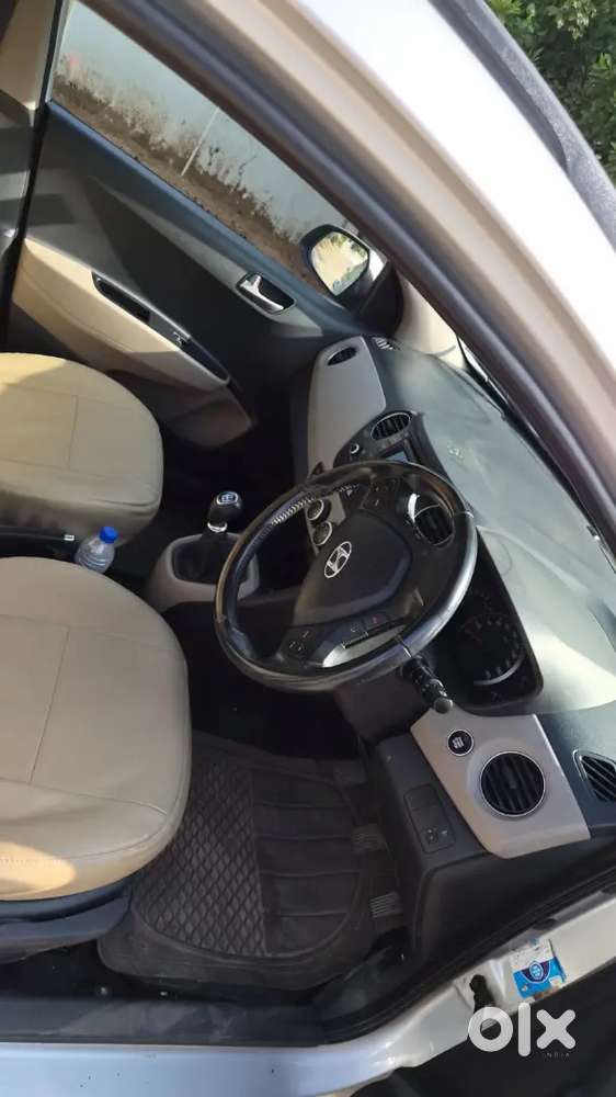Hyundai Grand I10 2015 Petrol