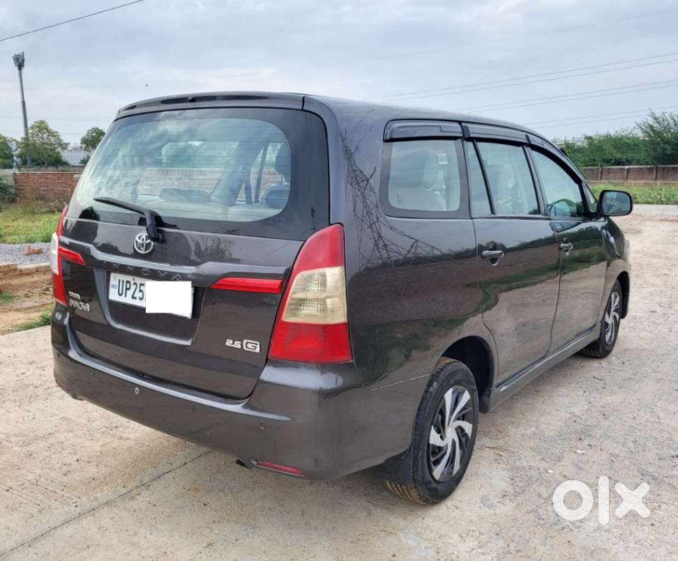 Toyota Innova 2.5 G (diesel) 8 Seater, 2015, Diesel