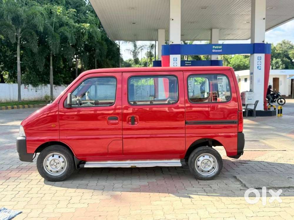 Maruti Suzuki Eeco 5 Str Ac (o), 2014, Petrol