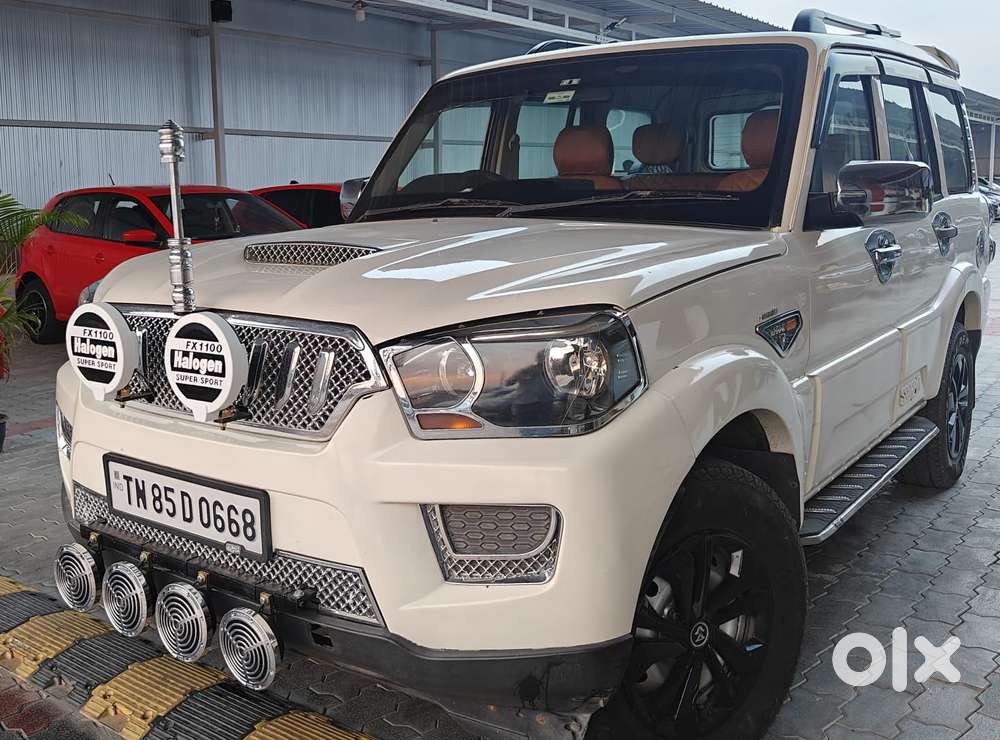 Mahindra Scorpio S4 Plus, 2016, Diesel