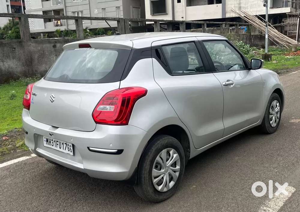 Maruti Suzuki Swift Vxi, 2022, Petrol