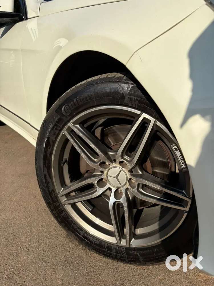 Mercedes-benz E-class 2010 Diesel 67000 Km Driven