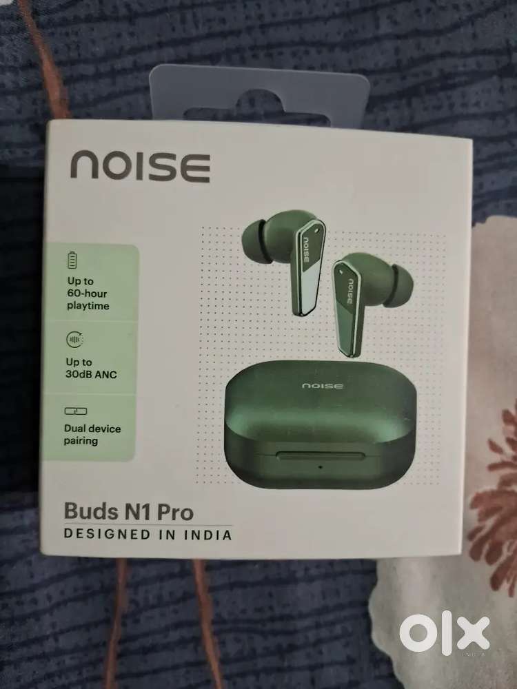 Ear buds New