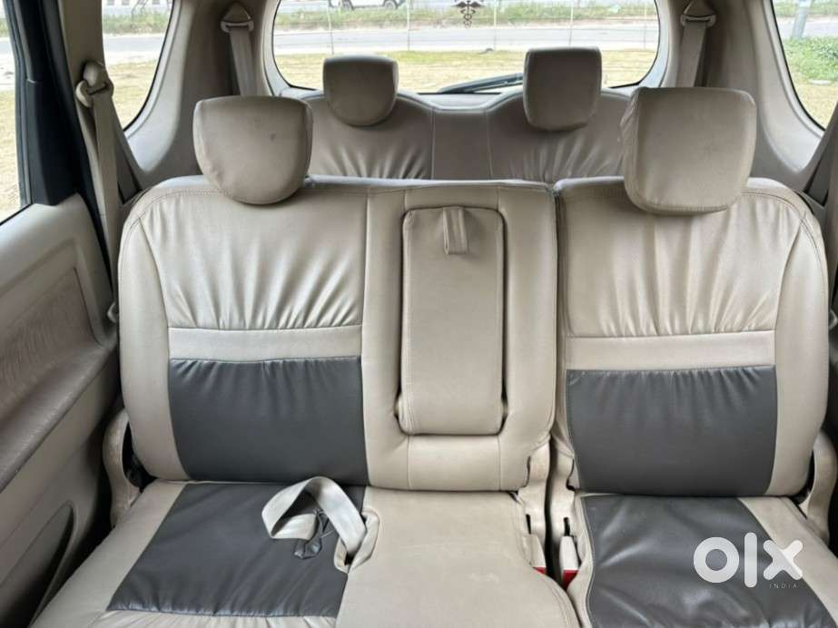 Maruti Suzuki Ertiga Zxi, 2014, Petrol