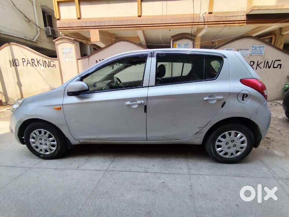 Hyundai I20 2010 Petrol Well Maintained