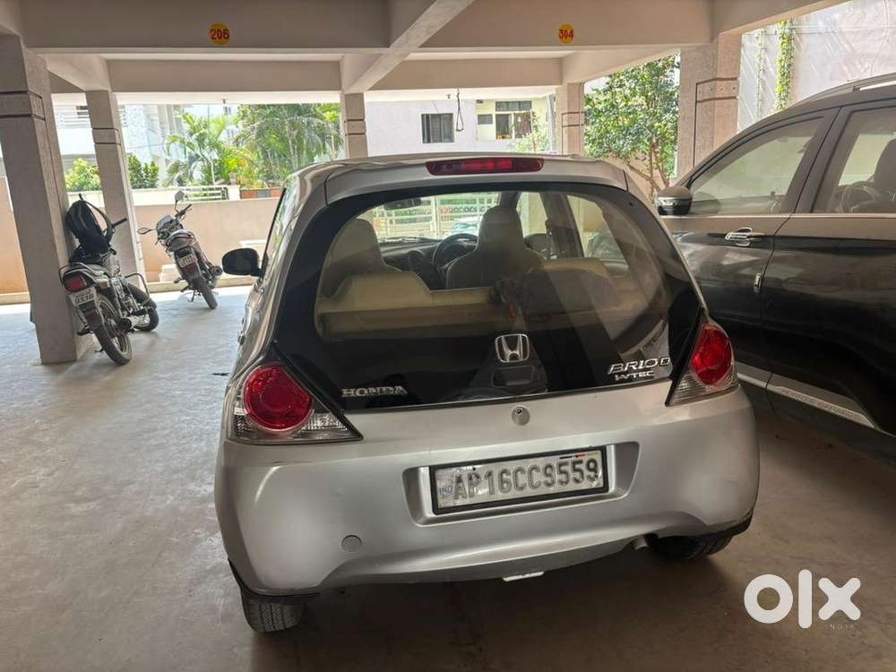 Honda Brio 2012 Petrol Well Maintained