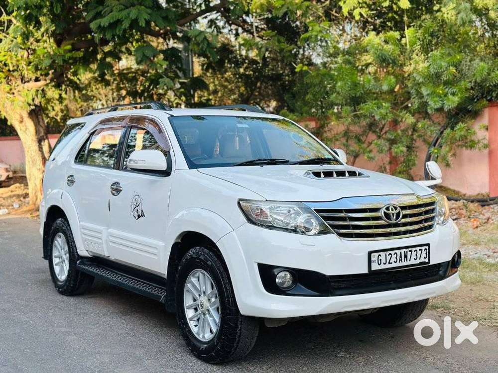 Toyota Fortuner 3.0 4x2 Automatic, 2013, Diesel