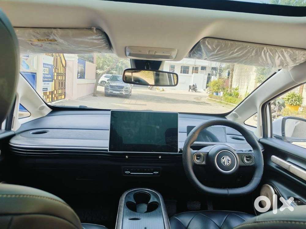 Mg Windsor Ev Essence, 2024, Electric