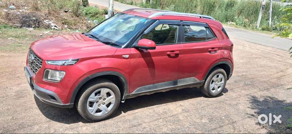 9.5 Lac Worth Car Only For  8.5 Lacs