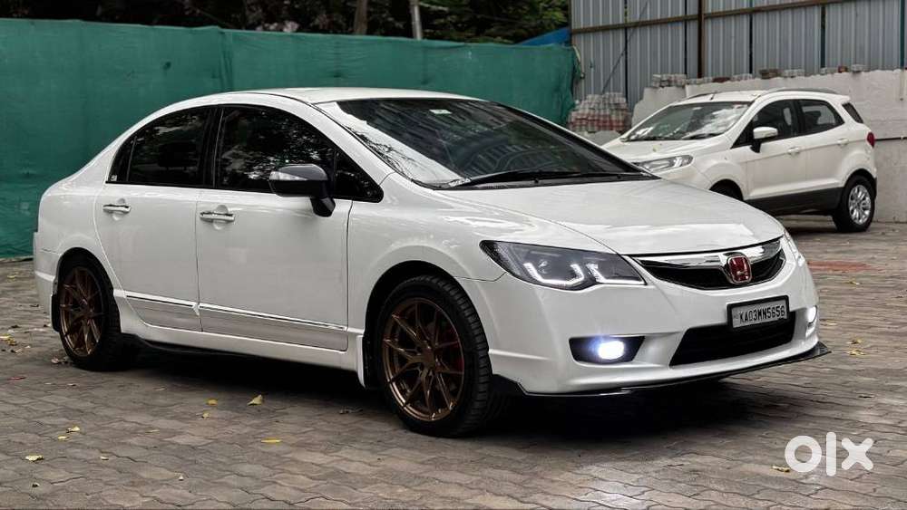 Honda Civic 1.8 V At, 2011, Cng & Hybrids