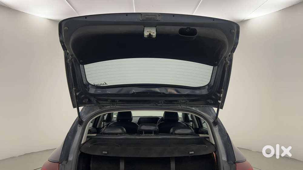 Hyundai New I20 1.2 Asta (o) Mt, 2023, Cng & Hybrids