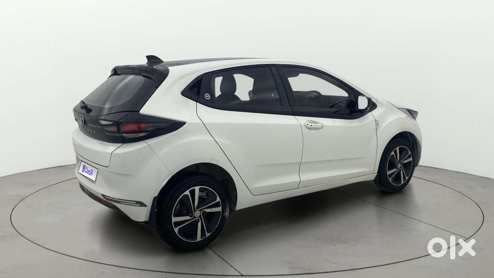Tata Altroz Xz Plus (s), 2023, Petrol