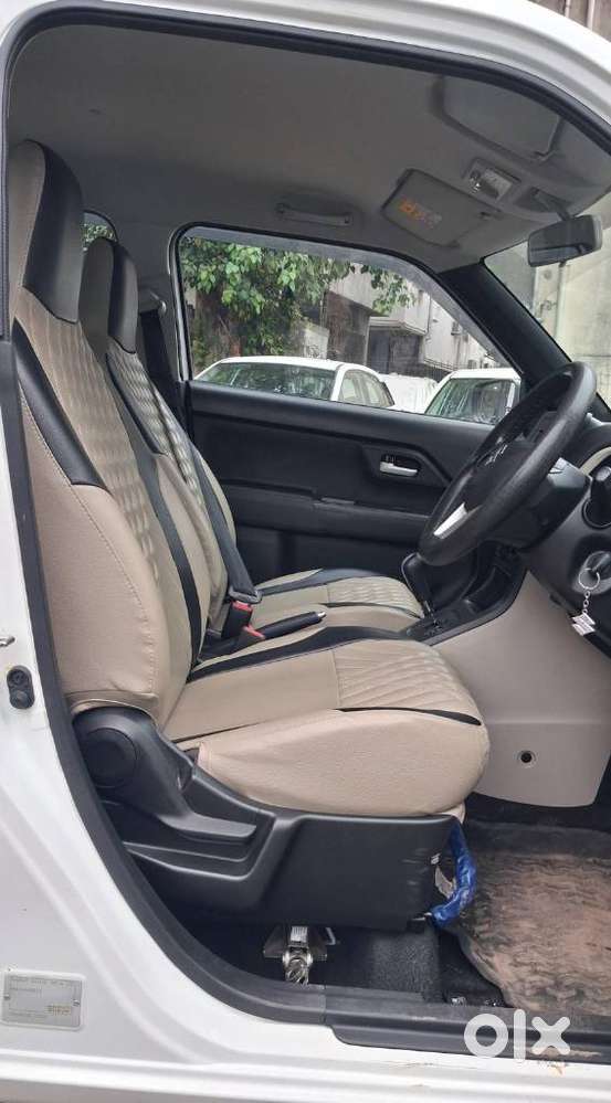 Maruti Suzuki Wagon R Vxi Amt1.2, 2022, Petrol