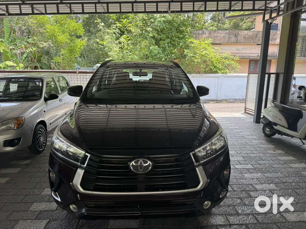 Toyota Innova Crysta [2020-ongoing] 2.4 Gx 7 Str, 2021, Diesel